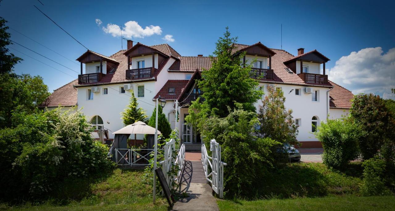 Bed and Breakfast Alabastrom Panzio Es Etterem Bogács Exteriér fotografie